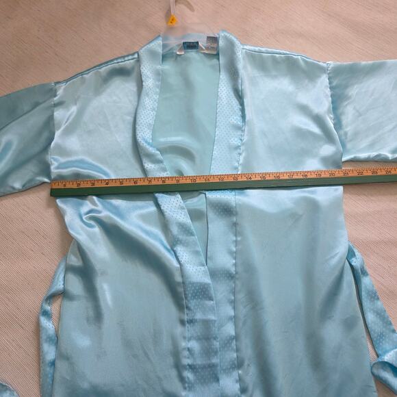 Partners by Mervans vintage Woman's Baby Blue Long Sleeve Robe with Belt size S - Picture 6 of 7